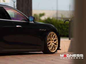 Maserati Quattroporte Custom Wheels - HF-2 by Vossen - Gloss Gold